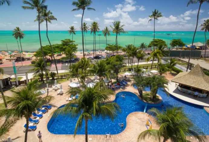 Onde se hospedar em Maceió: hotéis, pousadas e bairros estratégicos